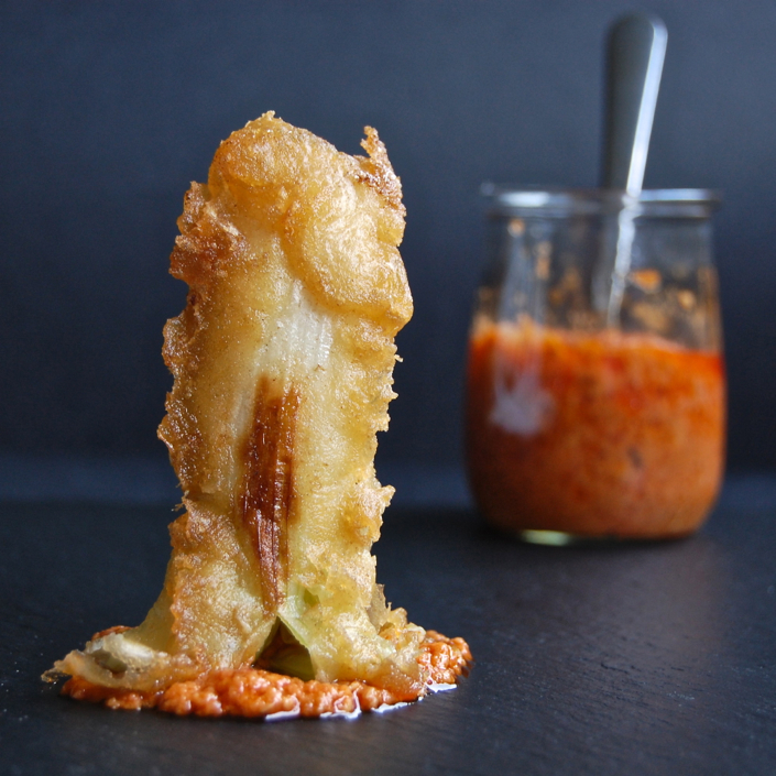 Calçots in tempura